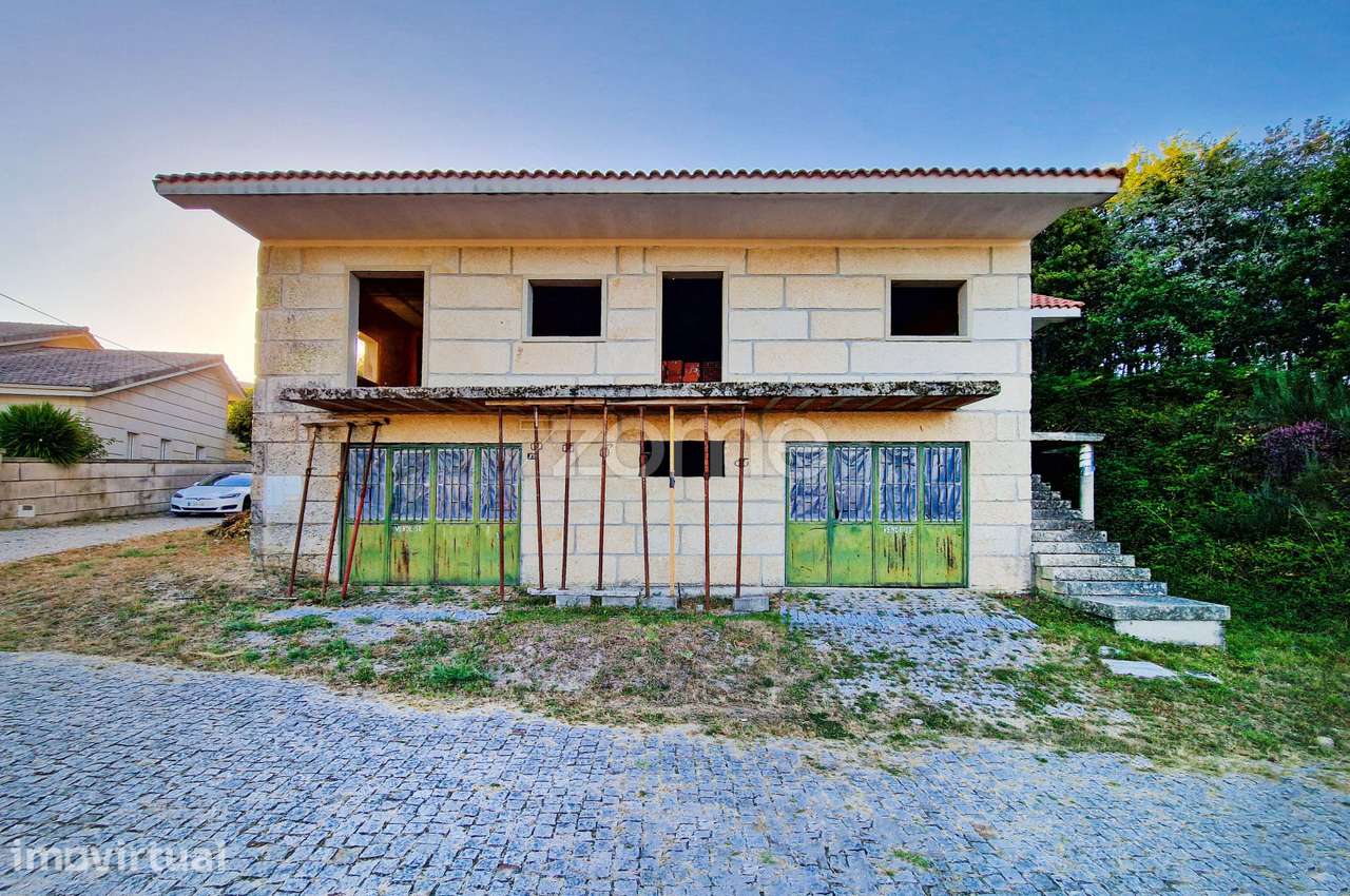Moradia T4 Estrutura, em Covelães - Montalegre - Grande imagem: 5/15