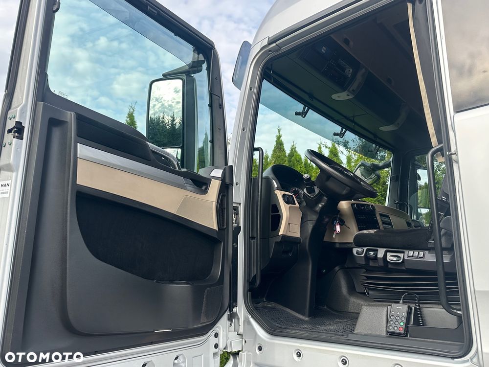 MAN /TGX / 26.460 / BDF / 255 000 tys.km. / - 28