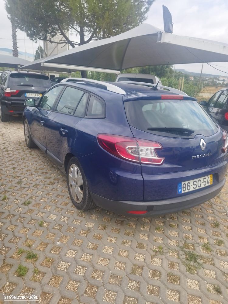 Renault Mégane Sport Tourer 1.5 dCi Dynamique S - 2