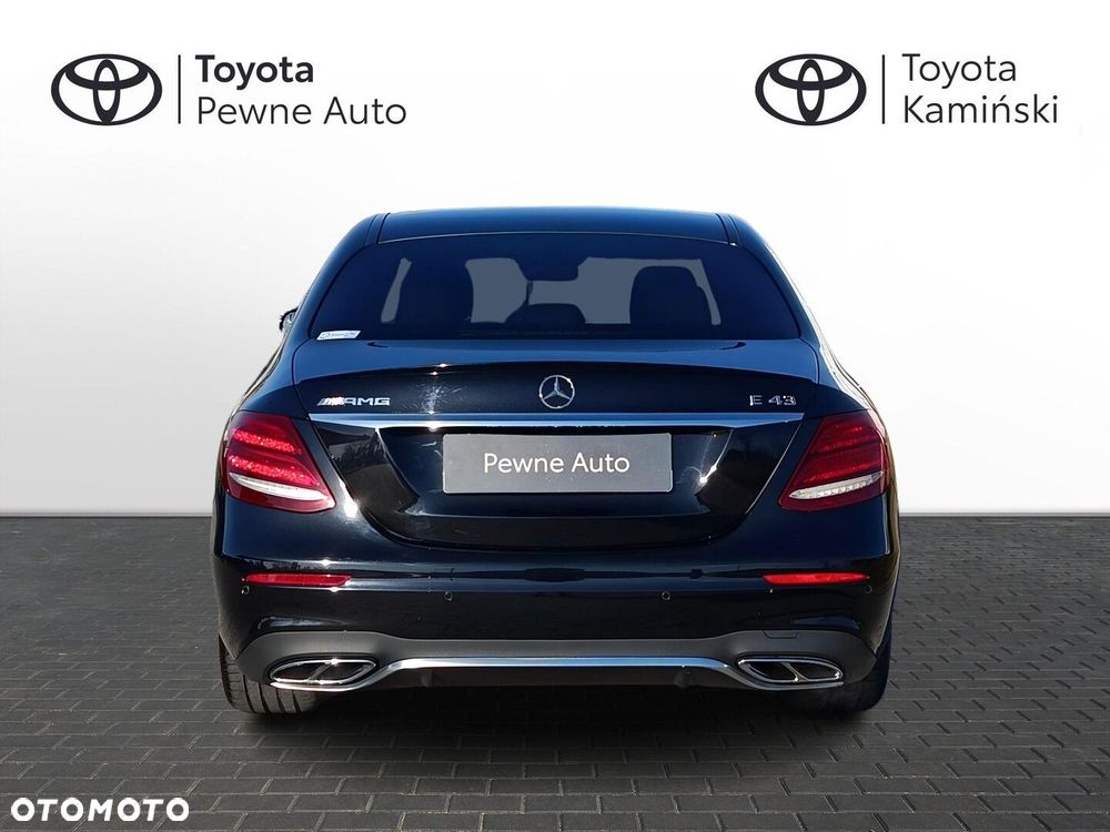 Mercedes-Benz Klasa E 43 AMG 4-Matic - 4
