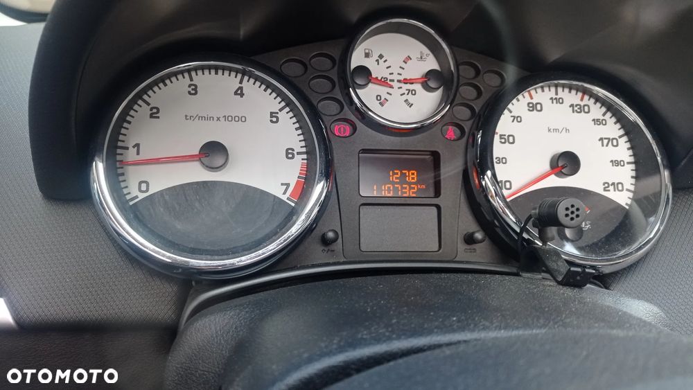 Peugeot 207 Cc 2009 photo 5