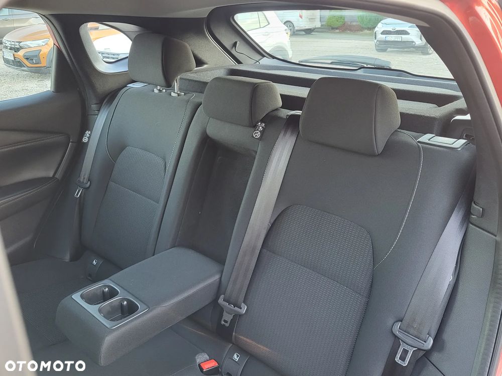 Nissan Qashqai 1.3 DIG-T MHEV N-Connecta Xtronic - 12