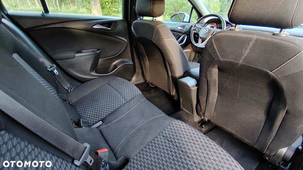 Opel Astra - 16