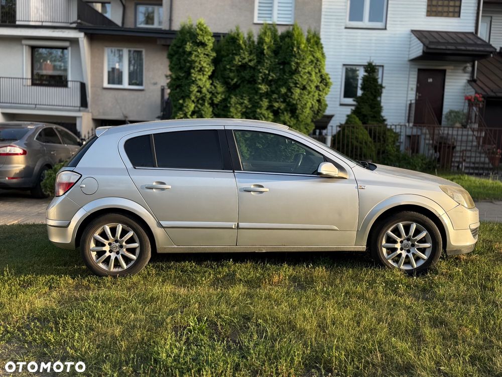 Opel Astra 1.7 CDTI Enjoy - 2