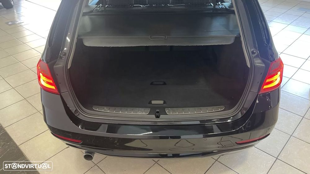 BMW 318 d Touring Line Modern - 16