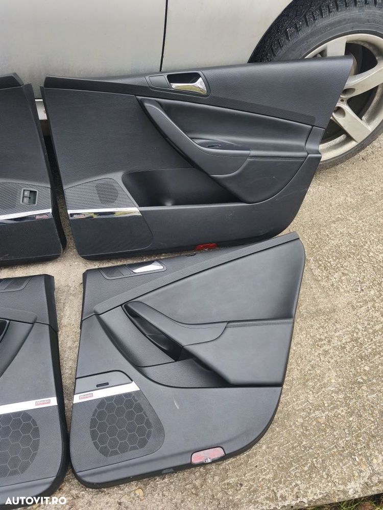 Set fețe de uși piele Dynaudio Volkswagen Passat B6 break variant - 7