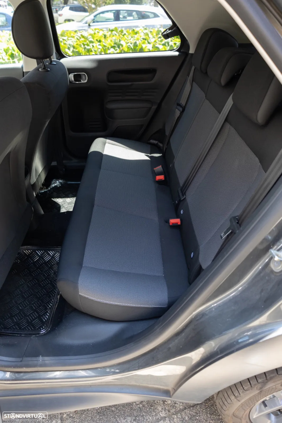 Citroën C4 Cactus 1.2 PureTech Shine - 7