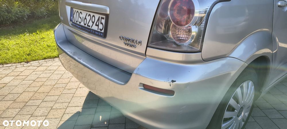 Toyota Corolla Verso 2.0 D-4D Sol - 15