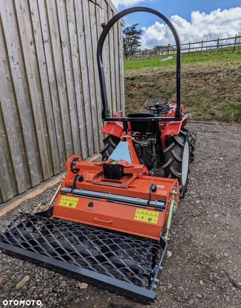 Kubota B1600 - 11