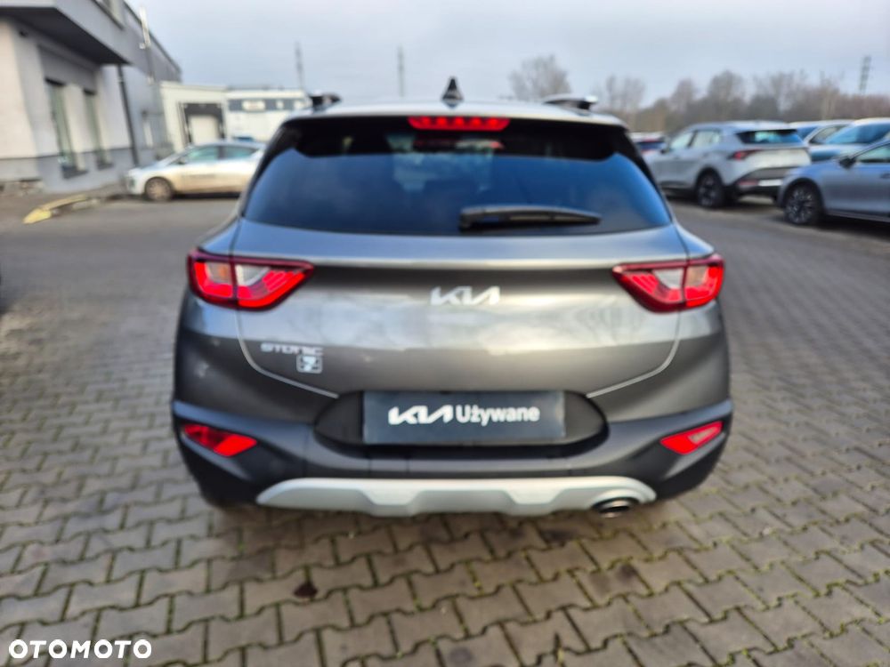 Kia Stonic 1.2 L - 7