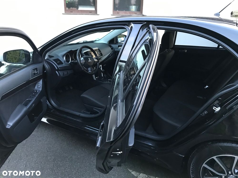 Mitsubishi Lancer Sportback 1.6 ClearTec - 6