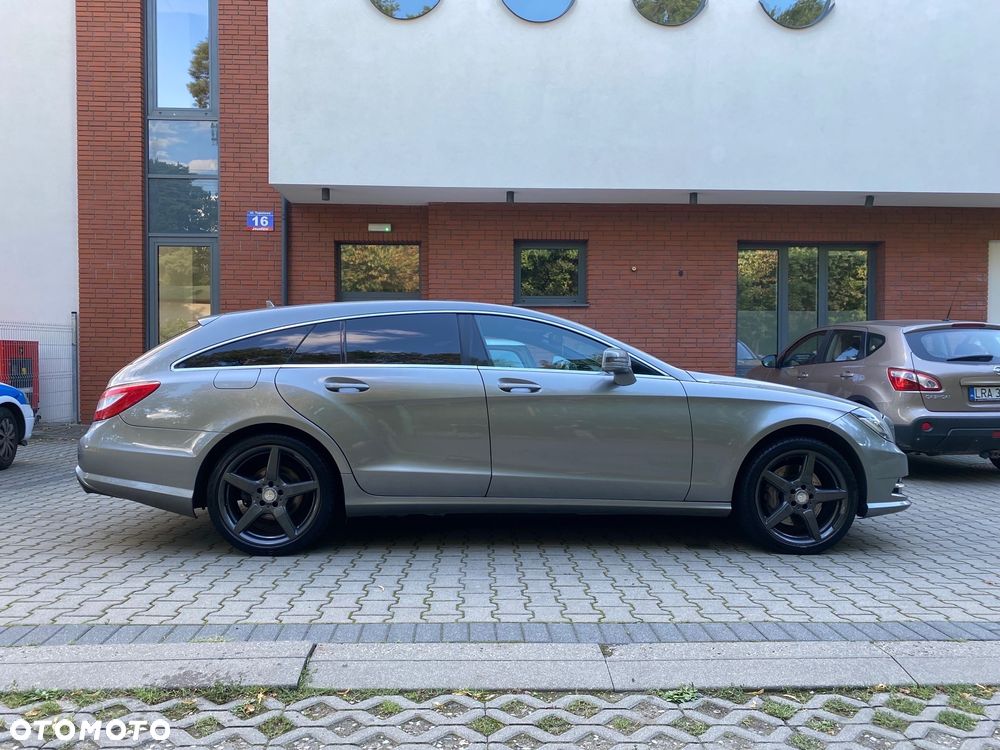 Mercedes-Benz CLS 350 CDI 4Matic 7G-TRONIC - 3