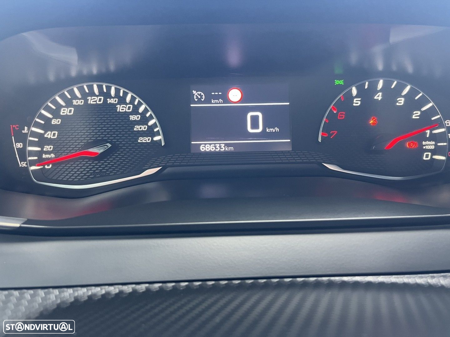 Peugeot 2008 1.2 PureTech Active Pack - 18
