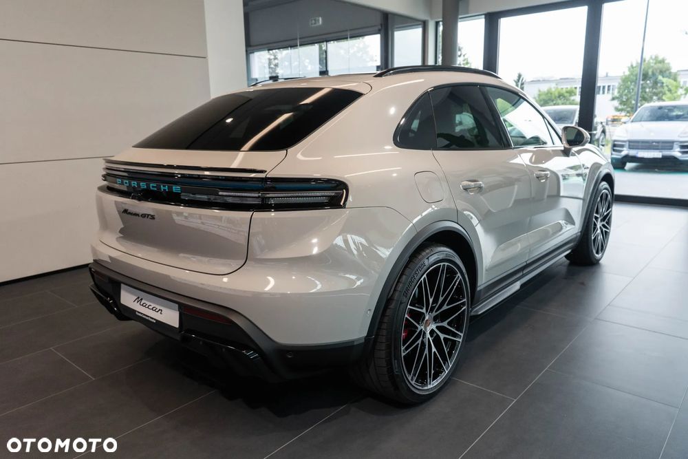 Porsche Macan - 6