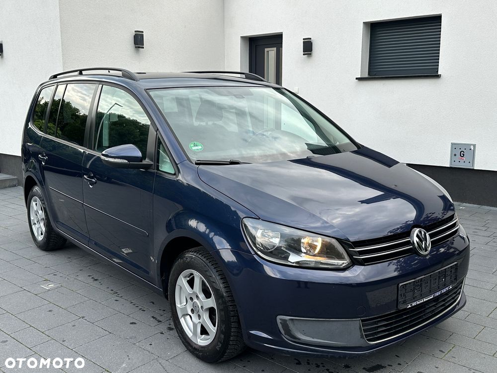 Volkswagen Touran - 1