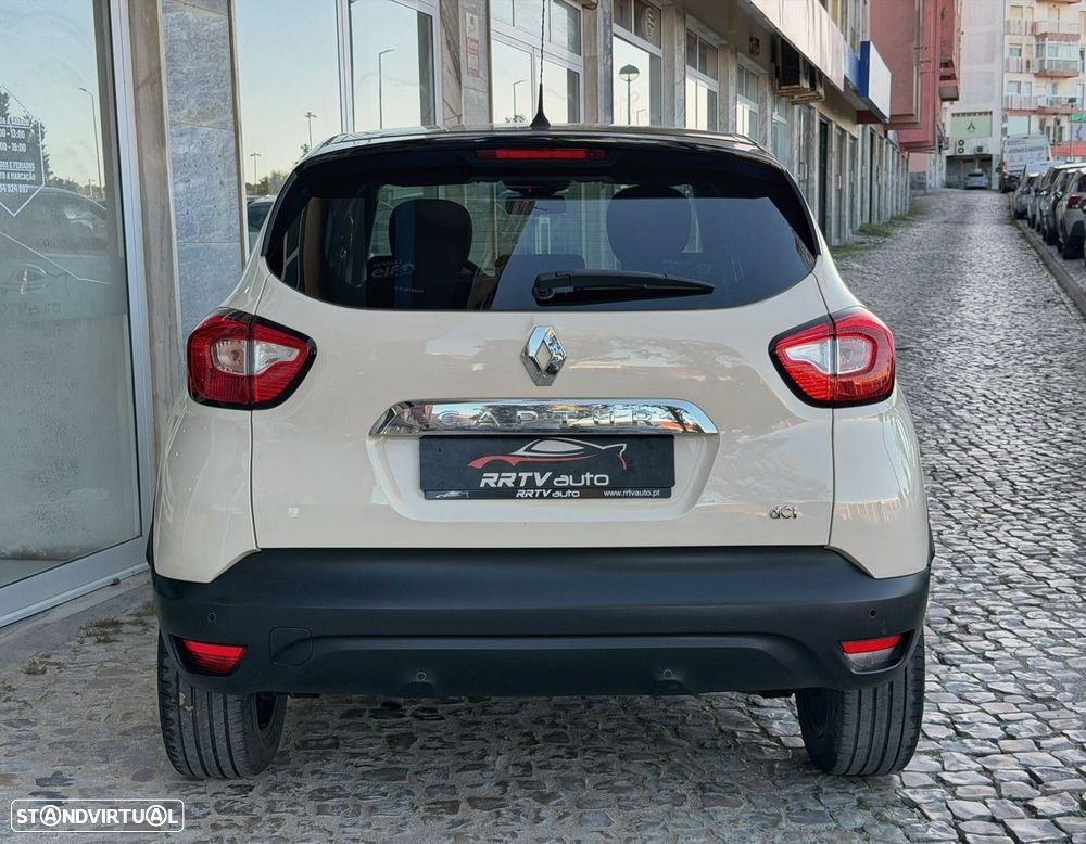 Renault Captur 1.5 dCi Exclusive - 14