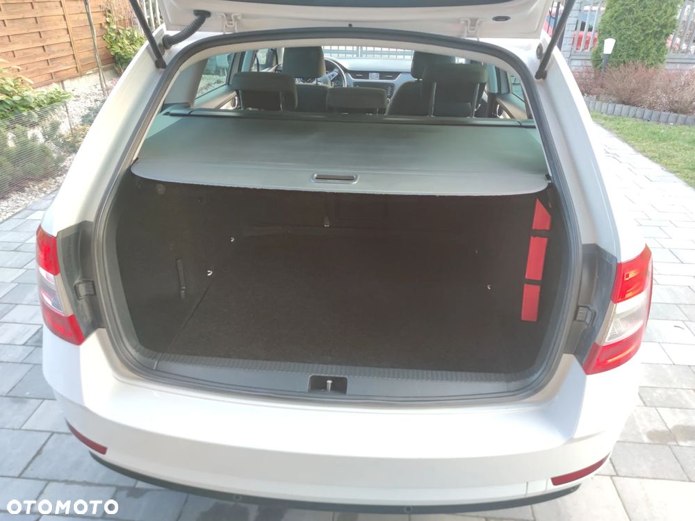 Skoda Octavia - 19