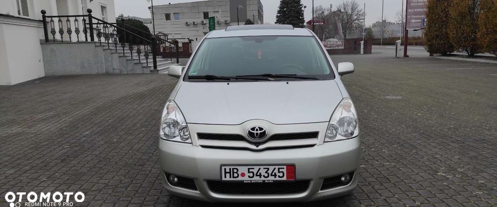 Toyota Corolla Verso 1.8 Multi-Mode Executive - 11