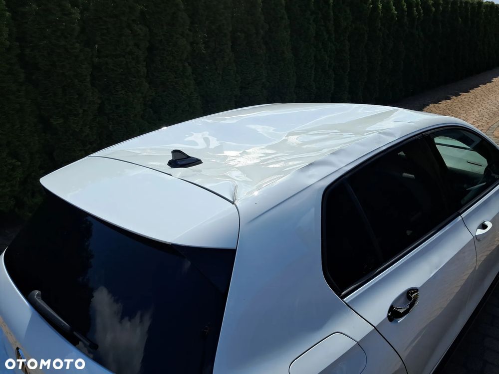 Volkswagen Golf 1.5 TSI OPF R-Line - 10