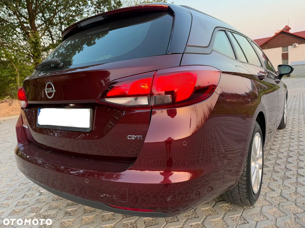 Opel Astra 1.6 CDTI Dynamic - 32