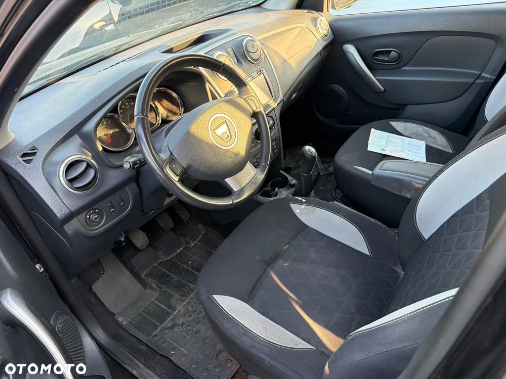 Dacia Sandero Stepway TCe 90 (S&S) Celebration - 10