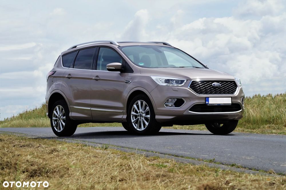 Ford Kuga - 1