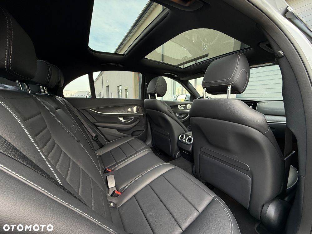 Mercedes-Benz Klasa E 220 d 4-Matic AMG - 40