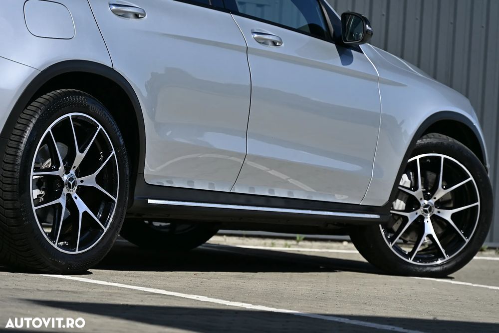 Mercedes-Benz GLC 220 d 4MATIC 9G-TRONIC AMG Line Plus - 38