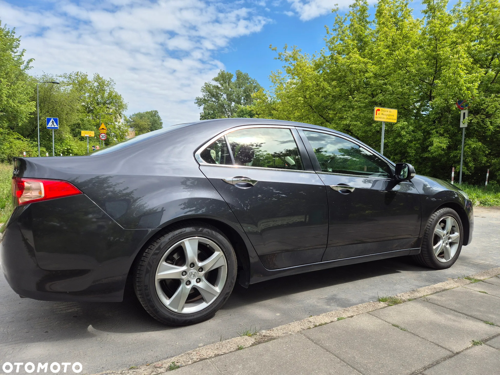 Honda Accord 2.4 Executive - 9