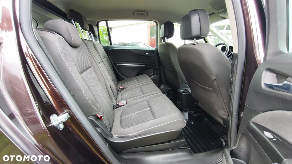 Opel Zafira - 13