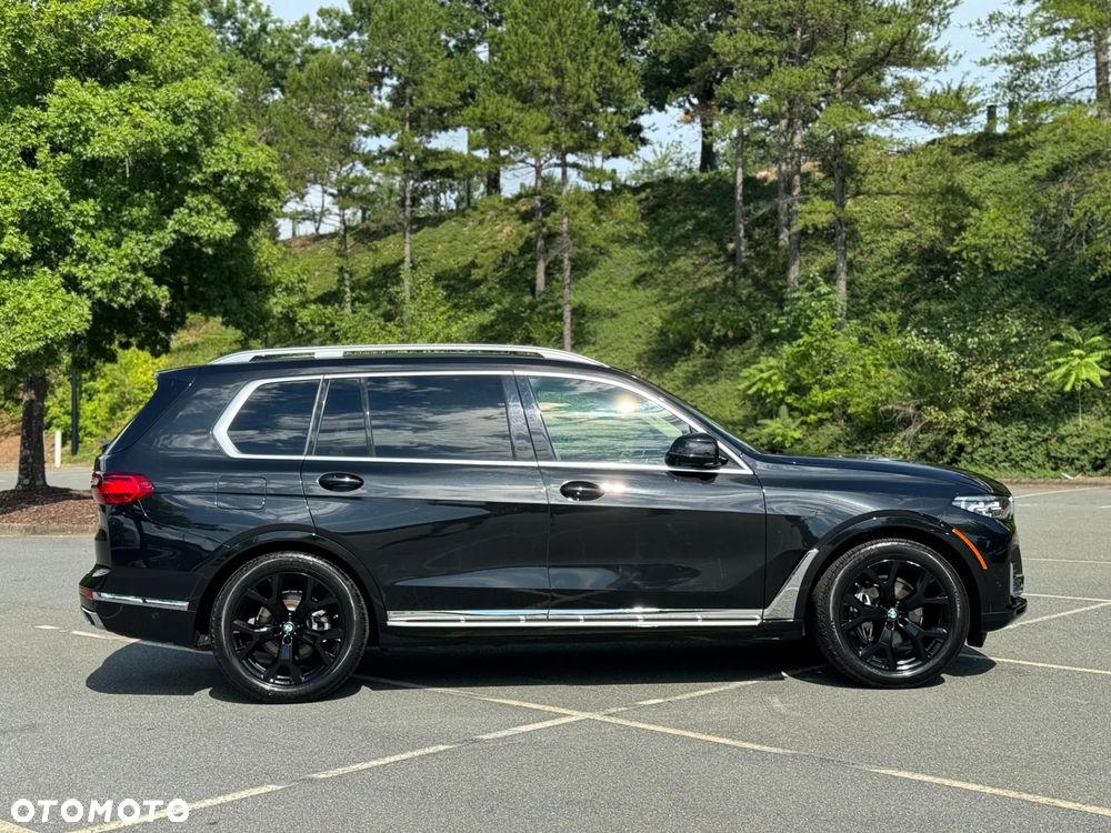 BMW X7 xDrive40i - 13