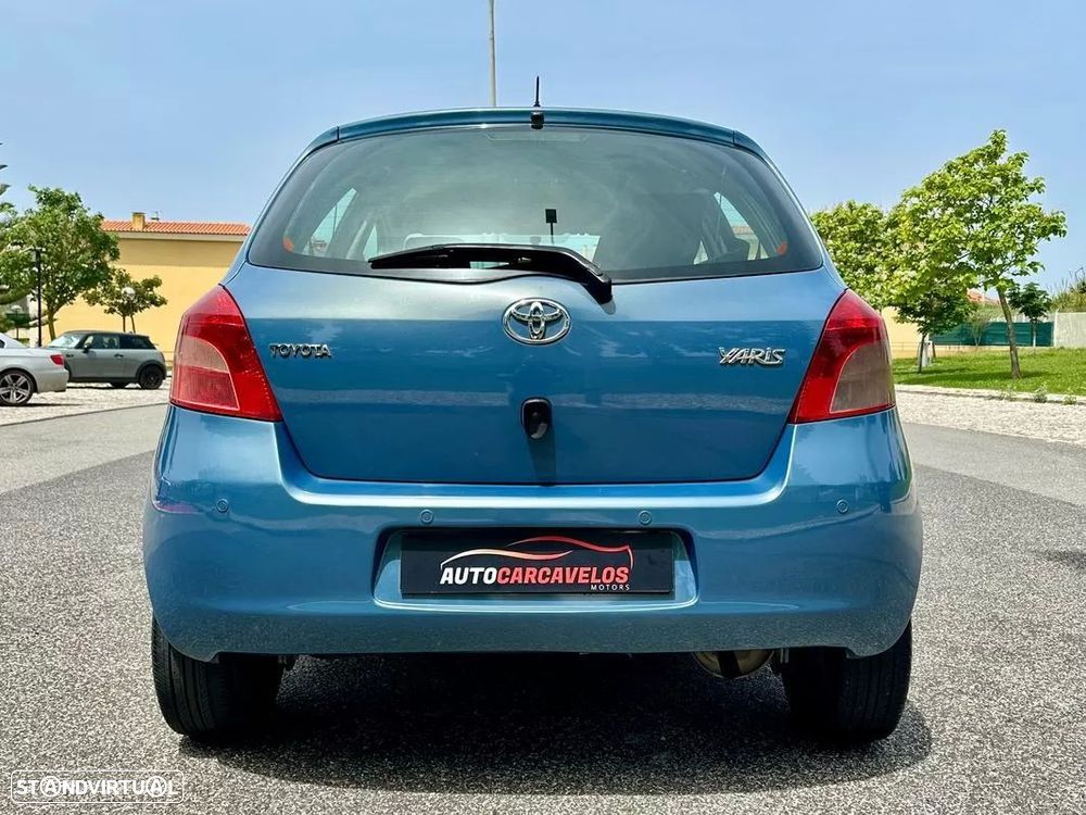 Toyota Yaris 1.0 VVT-i Sol AC+VSC - 9