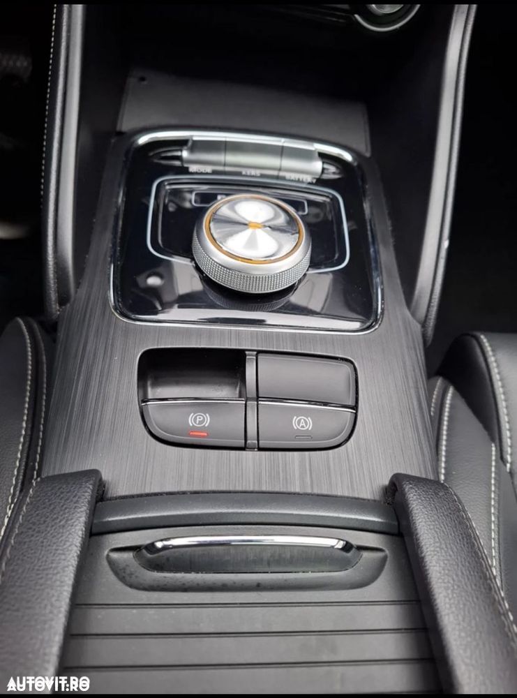 MG ZS EV Luxury - 26