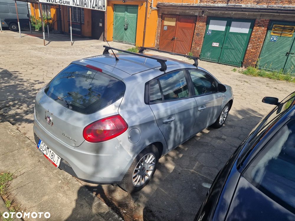 Fiat Bravo 1.4 16V Estiva Plus - 3