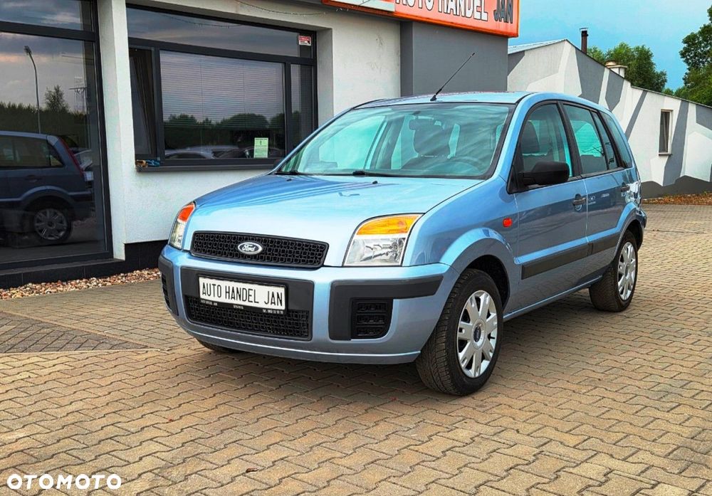 Ford Fusion - 1