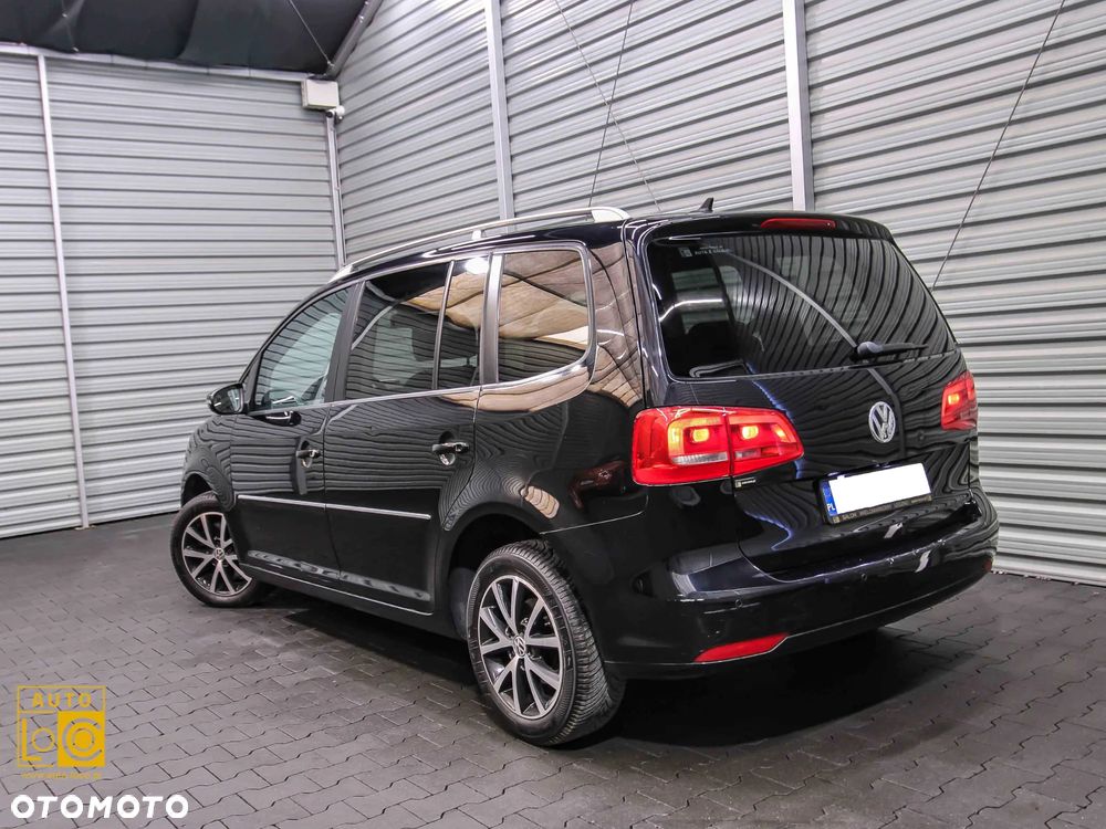 Volkswagen Touran 2.0 TDI Highline - 4