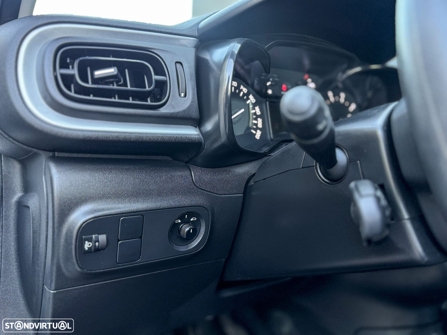 Citroën C3 1.2 PureTech Shine - 14