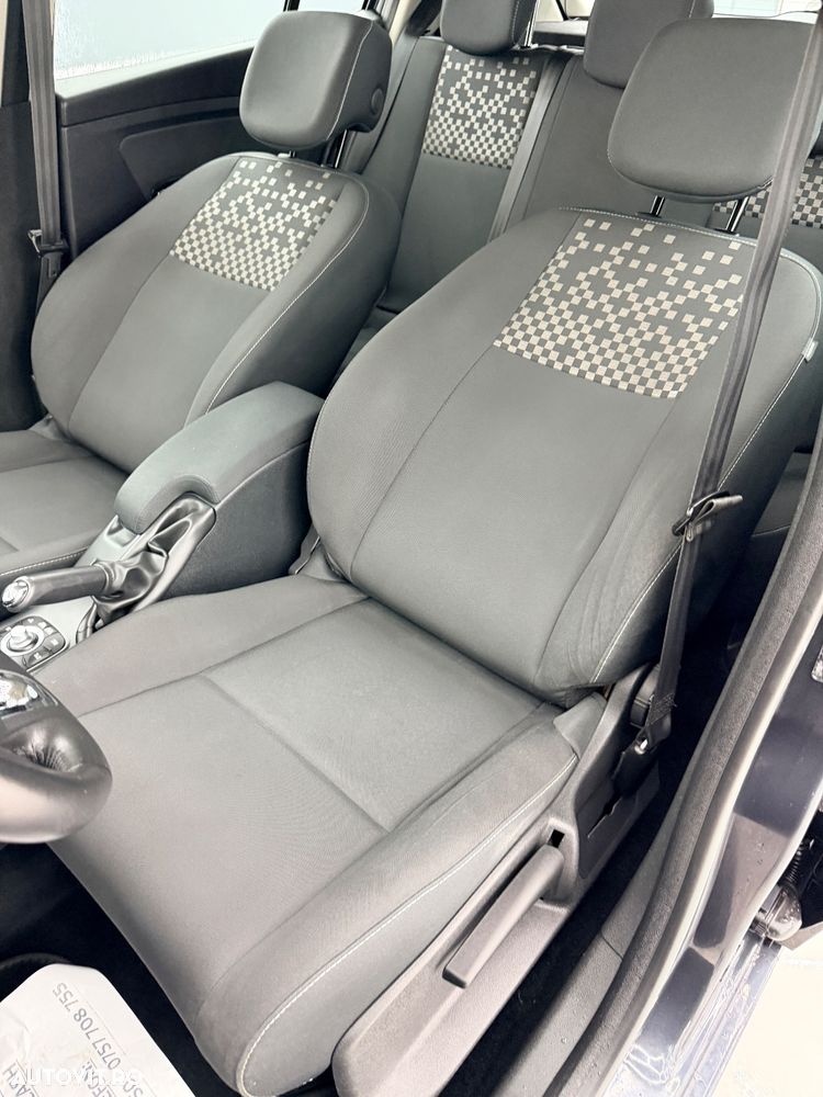 Renault Megane dCi 110 FAP LIMITED - 17