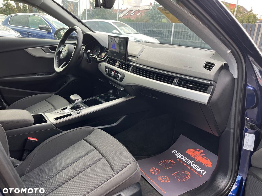 Audi A4 Limousine 35 TFSI S tronic S line - 8
