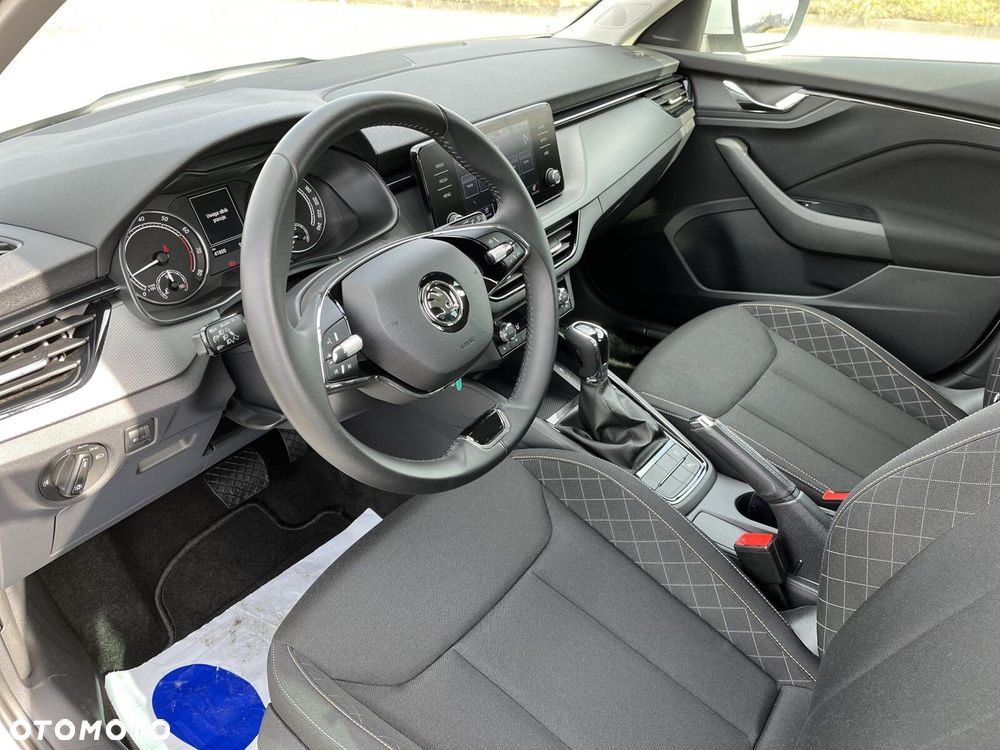 Skoda Kamiq 1.0 TSI Ambition DSG - 9