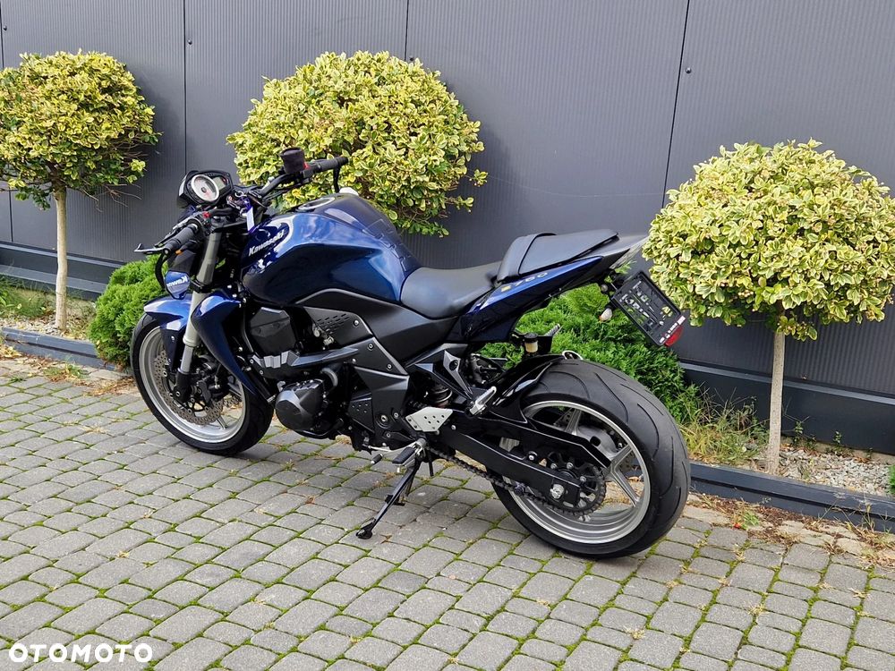 Kawasaki Z - 6