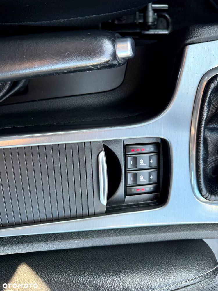 Ford Mondeo 1.6 TDCi ECOnetic Start-Stopp Titanium - 27