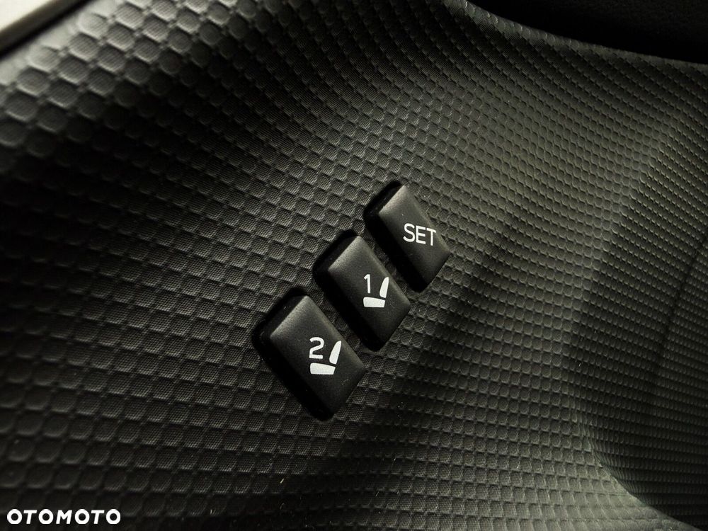 Subaru Forester - 18