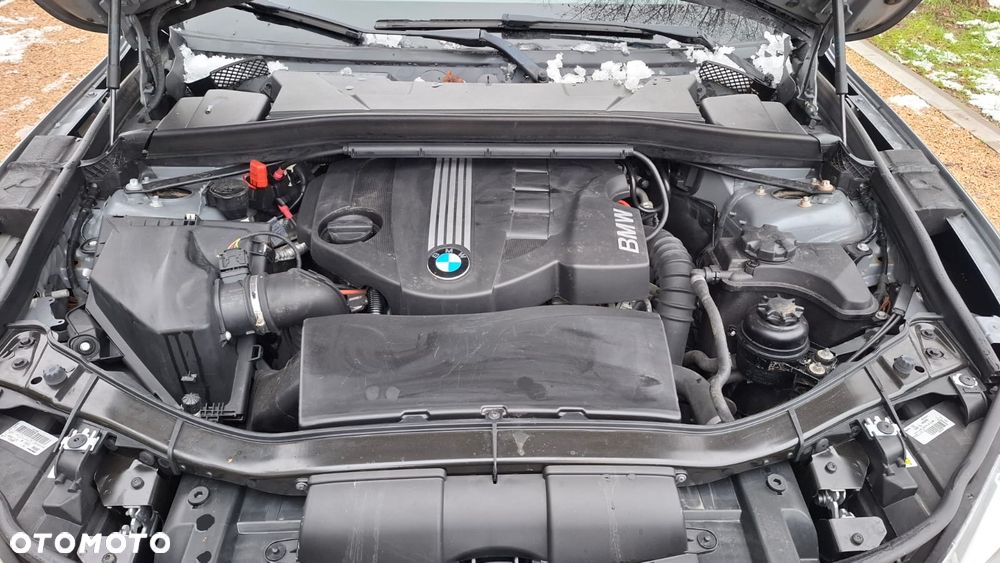 BMW X1 xDrive18d - 6