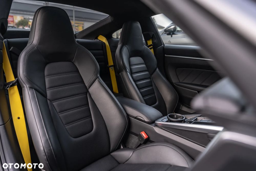 Porsche 911 Turbo S - 37