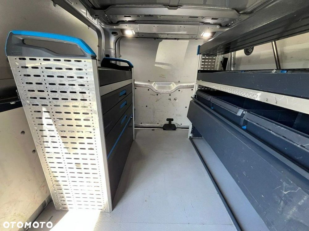 Ford Transit Custom - 12