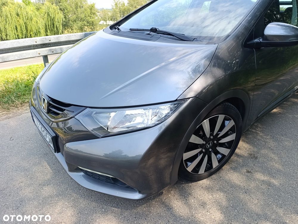Honda Civic 1.8 Sport - 11