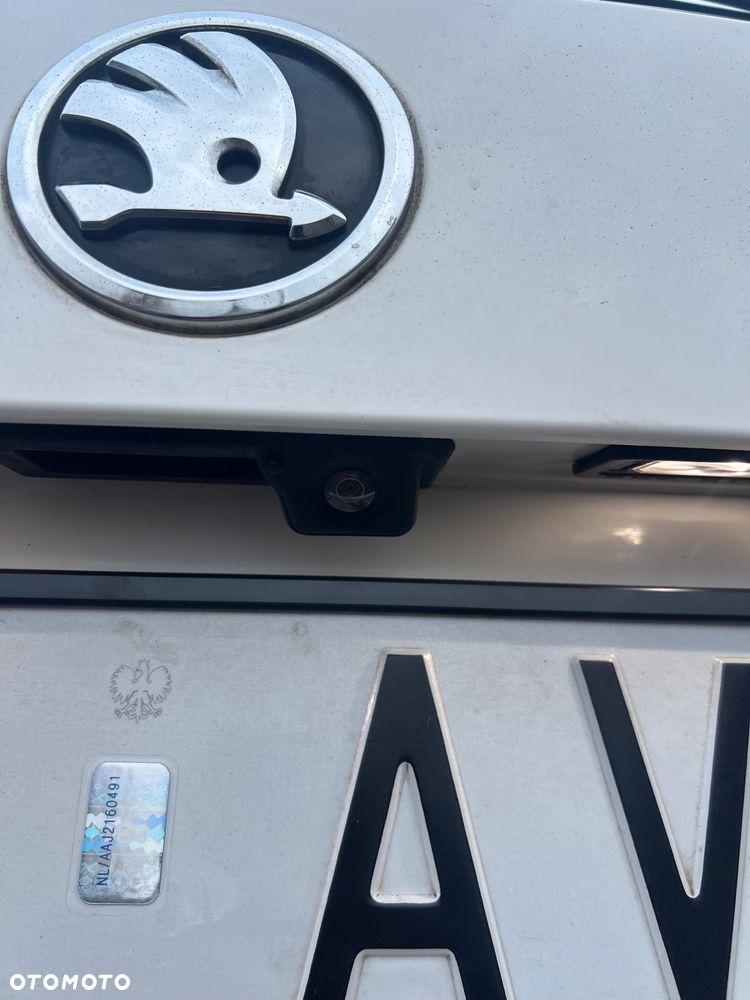 Skoda Superb 2.0 TDI Ambition - 10