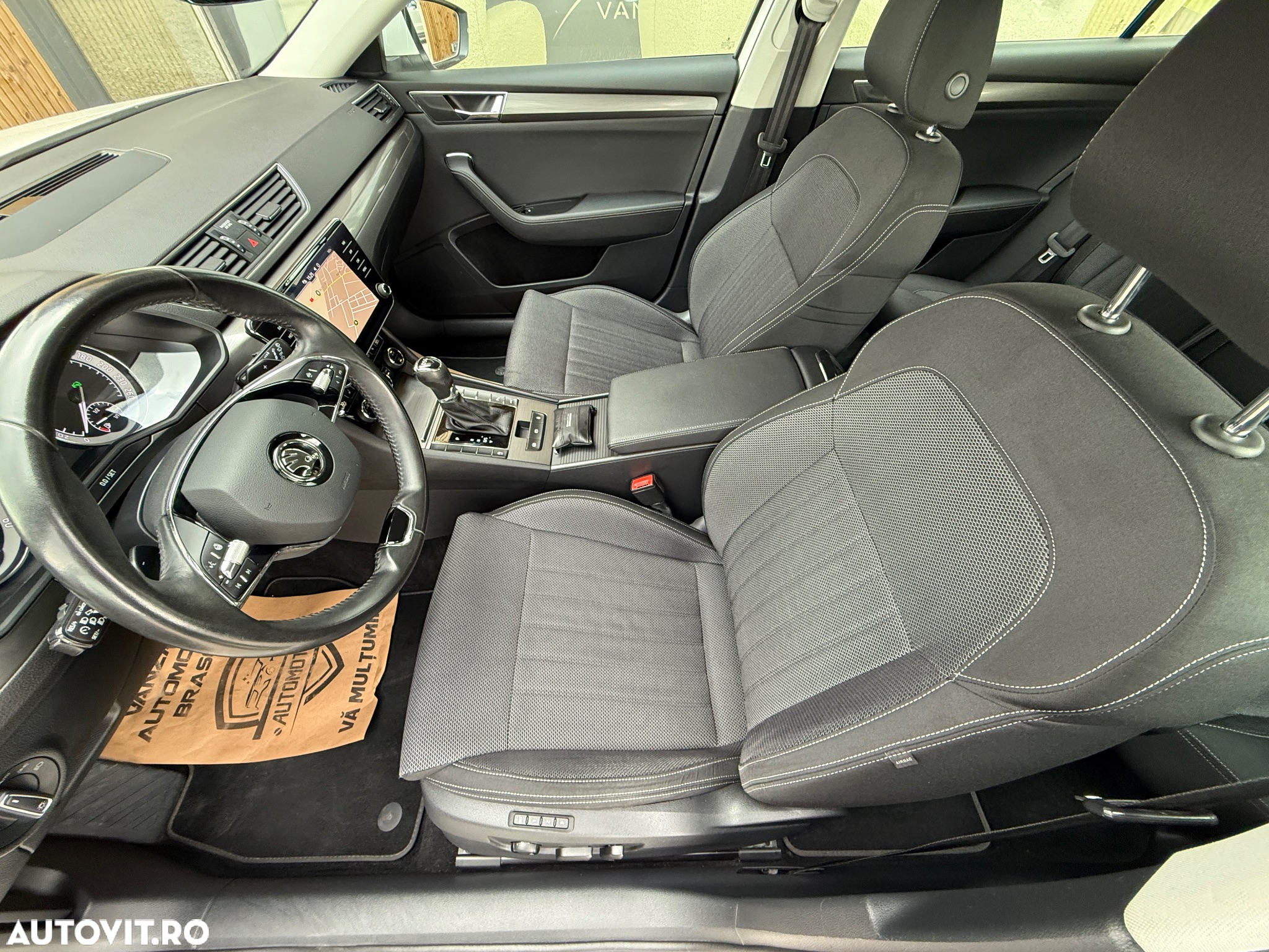 Skoda Superb 2.0 TDI DSG Style - 7