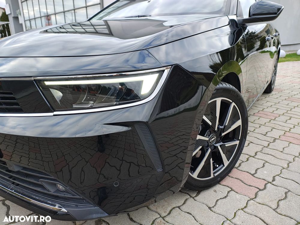 Opel Astra Sport Tourer 1.2L Turbo Start/Stop Business Edition - 9